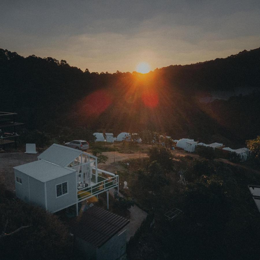 Phu Morinn Camping ม่อนแจ่ม Mon Jam Exterior foto